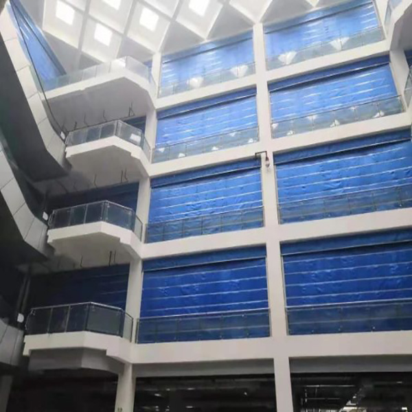 防火卷簾門設計與實施(圖1) 大型商業防火卷簾門.jpg